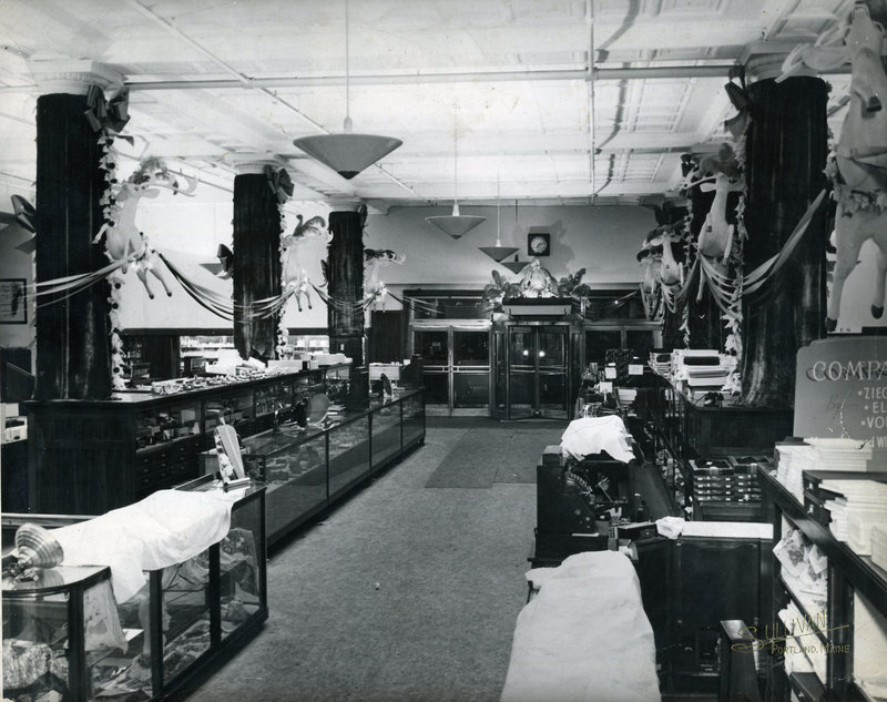 The building on Congress Street in Portland now occupied by the Maine College of Art once housed a popular department store, Porteous, Mitchell & Braun.