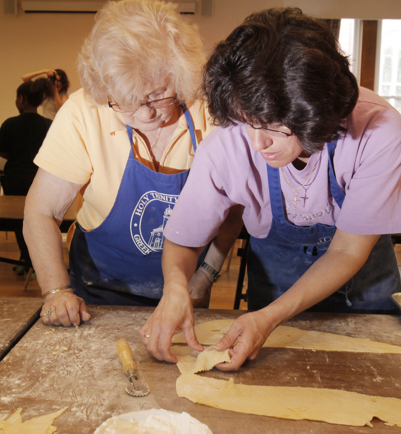 Rhea Williams, left, and Margarita LaRossa know dough.