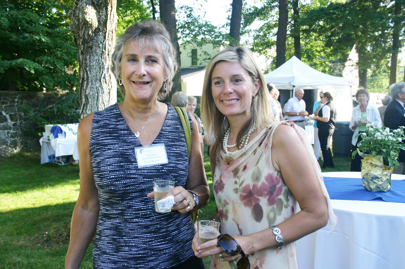 Denise D’Entremont, who serves on the CSI board, and Sylvie Demers, who works for CSI.