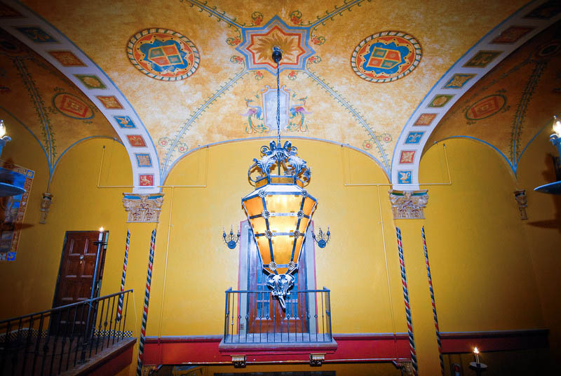 The theater’s original architectural flourishes have been repainted and cleaned so that they are much more noticeable. Some have been retouched with glimmering gold paint.