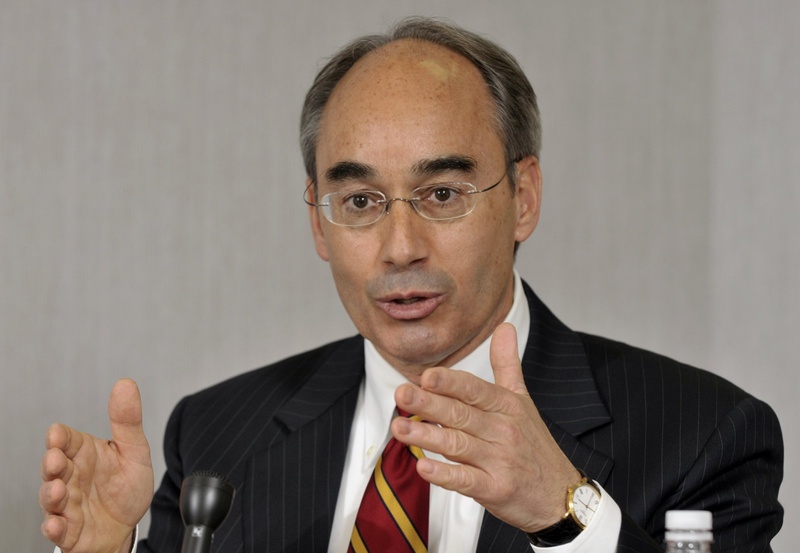 The Maine Constitution bars the state's treasurer from engaging in commerce when he is in office. Since Bruce Poliquin took the oath of office as treasurer, he has taken action to oversee his real estate interests and appeared before municipal officials in Phippsburg on behalf of businesses he owns.