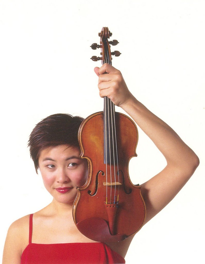 Jennifer Koh plays "Bach and Beyond" on Thursday.