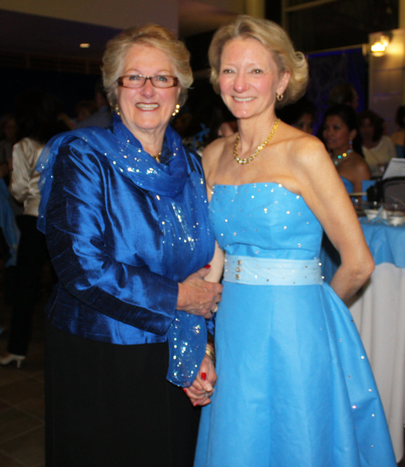 Event Chair Angela LeBlanc and Partners for World Health founder Elizabeth McLellan, wearing Michelle Arnold.