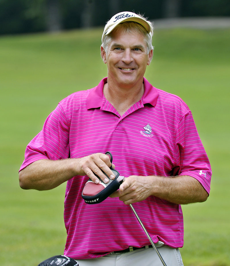 Craig Steckowych of Greenland, N.H., had one of those days, when golf seems so easy. Steckowych leads the tournament with a first-round 65.