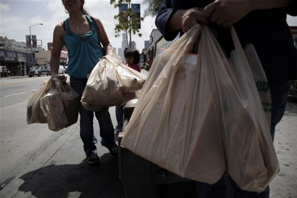 Portland business owners and statewide trade groups showed up in force Wednesday to testify against a proposal to ban plastic foam and assess a 10-cent fee on paper and plastic bags.