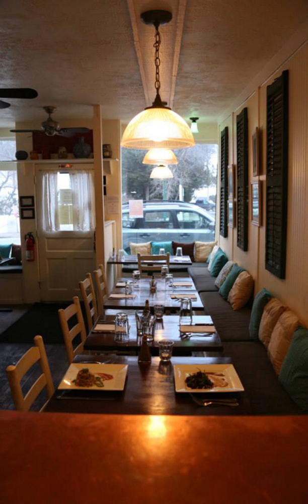 The dining room at Comida Latin Kitchen. Photo by Reena Nemirovsky/Reenatype Photography