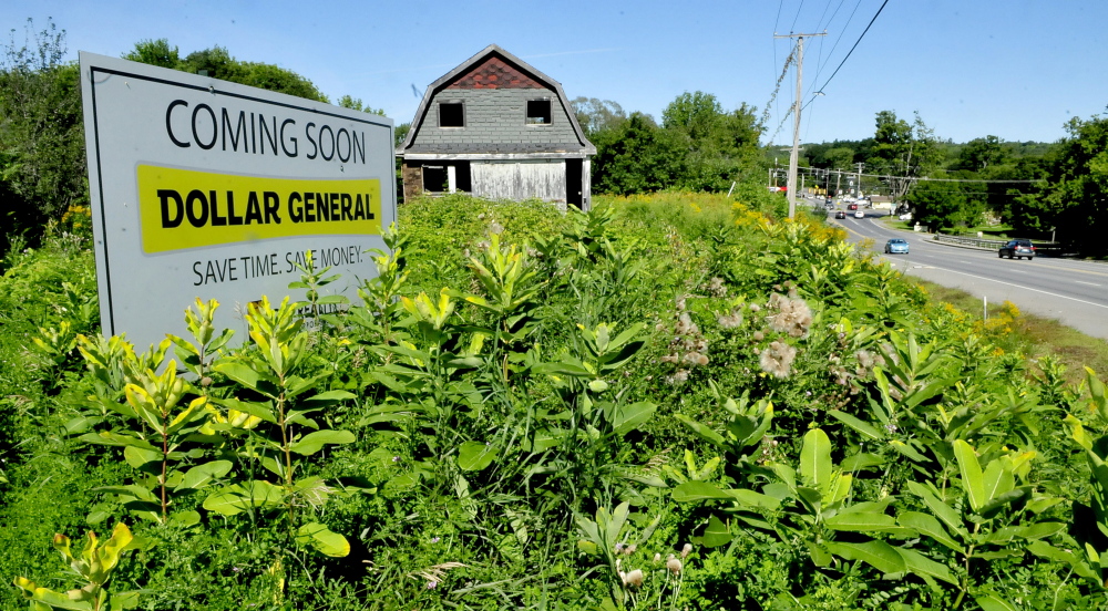 Construction of a new Dollar General store is expected to begin soon off Kennedy Memorial Drive in Oakland. An access road will be built and named Pullen Drive, and the store is scheduled to open in January.
Staff photo by David Leaming