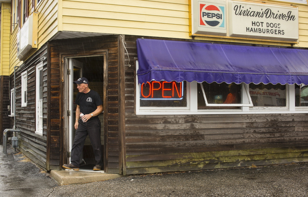 Vivian’s Drive-In, a Portland burger joint, is being sold.