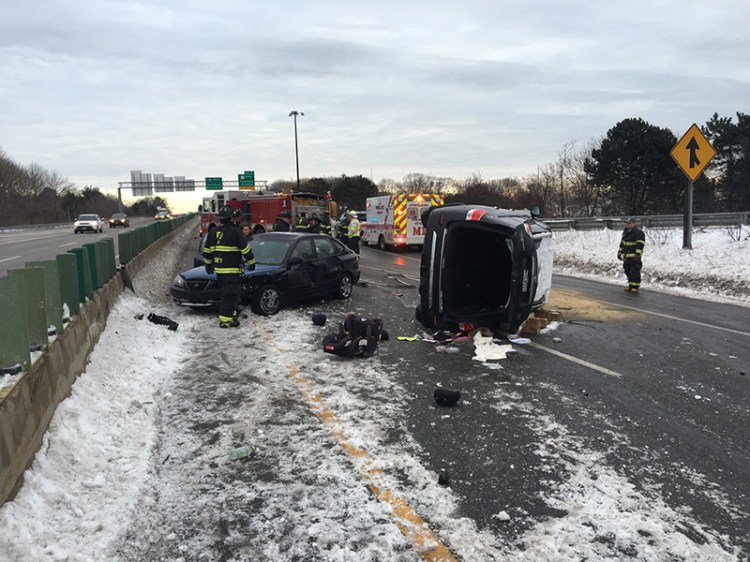 Scene of Friday morning's rollover on I-295.