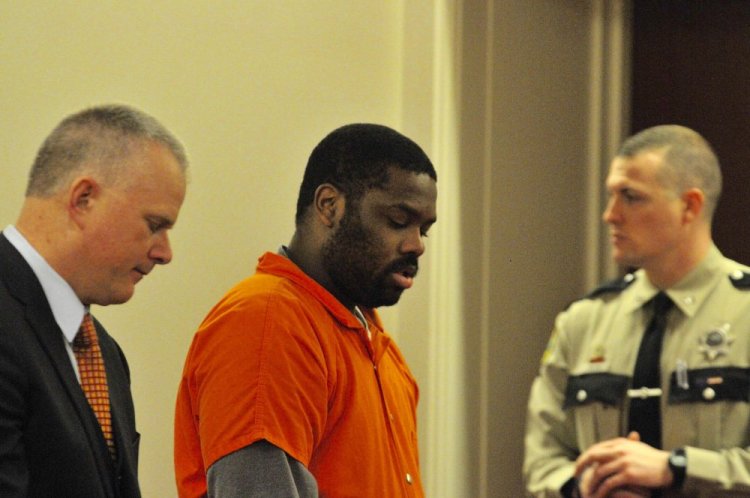 Attorney Stephen Smith, left, with Damik Davis, 25, of Queens, New York, who pleaded not guilty Thursday to murder in the beating death of Joseph Marceau of Augusta.  Joe Phelan/Staff Photographer