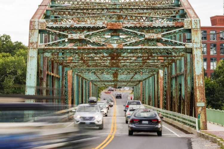 Vehicles that exceed the weight limit for the Brunswick-Topsham Bridge must now detour east on Route 1 to the Brunswick-Topsham Bypass, where Route 196 crosses the Androscoggin River.