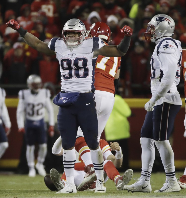 Defensive end Trey Flowers, a 2015 draft pick of the New England Patriots, has reportedly agreed to a five-year deal with the Detroit Lions.