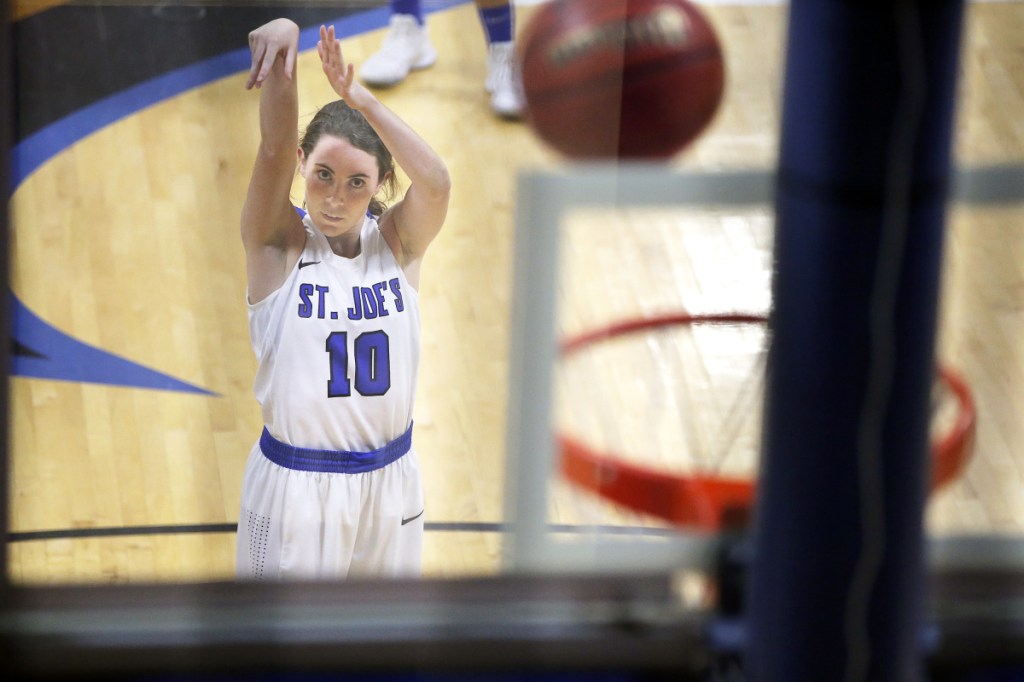 Senior Kelsi McNamara and St. Joseph's College will travel to Ithaca, New York, for a first-round game Friday against MIT in the NCAA Division III women's basketball tournament.