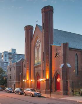 The Chestnut Street Church one of the few remaining works by local architect Charles Alexander. In 1866, it survived the Great Fire that destroyed half of the city's churches and commercial buildings.